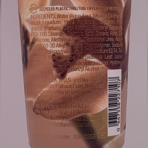Victoria’s Secret Bare Vanilla Cashmere Scented Body Lotion New in Original Box - Picture 5 of 7